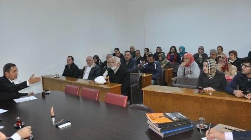 Başkan Uysal Halkı Dinledi