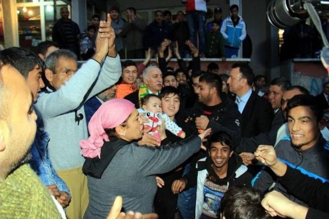 Devlet, Roman Vatandaşların Sorunlarını Dinledi