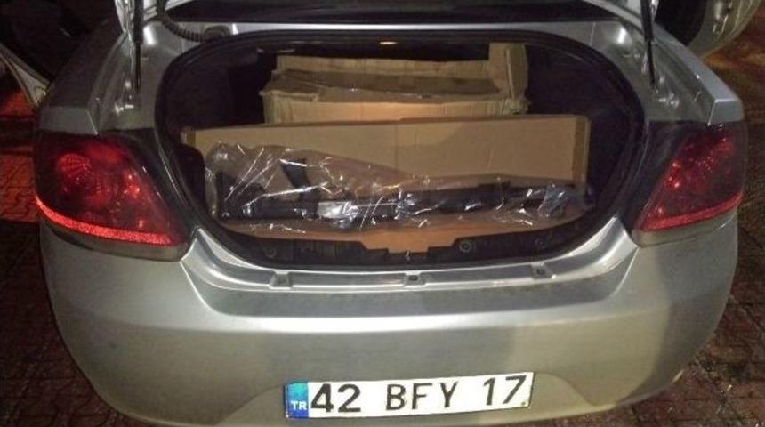 Jandarmanın Durdurduğu Otomobilden Cephanelik &Ccedil;ıktı