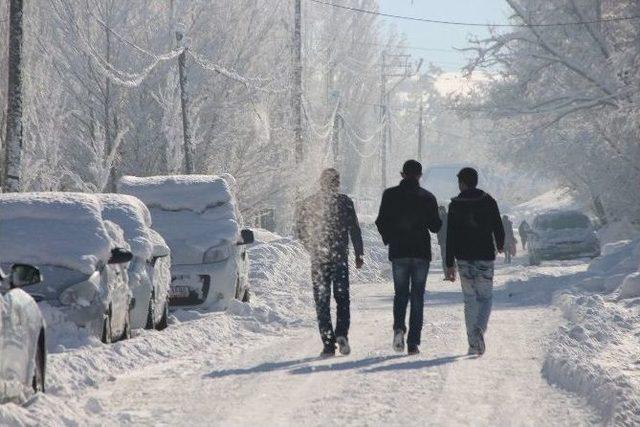 Varto’da Okullar Bir Gün Tatil Edildi