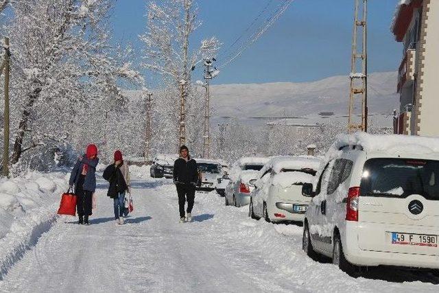 Varto’da Okullar Bir Gün Tatil Edildi