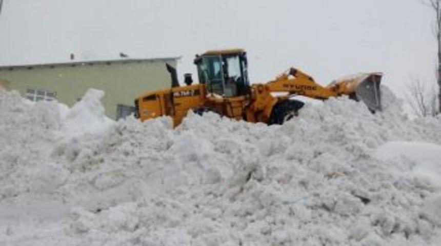 Tunceli’de 115 Köy Yolu Ulaşıma Kapandı