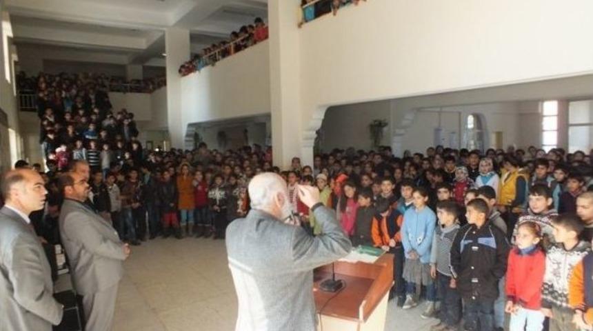 M&uuml;ft&uuml; Arvas &Ouml;ğrencilerle Buluştu