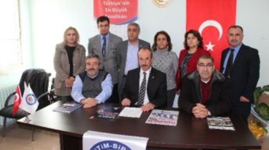 Ter&ouml;re Destek Bildirisine İmza Atan Akademisyenlere Tepki