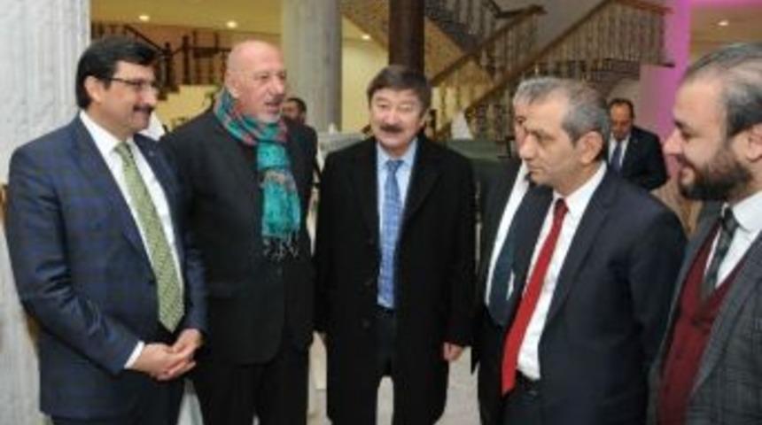 Kosovalı Ressam Baymak&rsquo;ın Sergisi, Ke&ccedil;i&ouml;ren&rsquo;de A&ccedil;ıldı