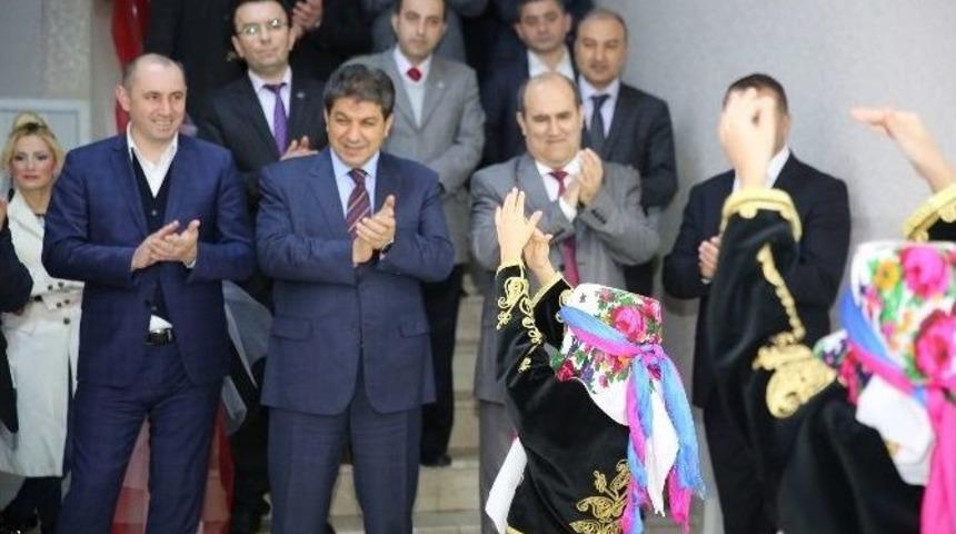 Hasip Din&ccedil;soy İlkokulu&rsquo;nda D&ouml;rt A&ccedil;ılış Birden