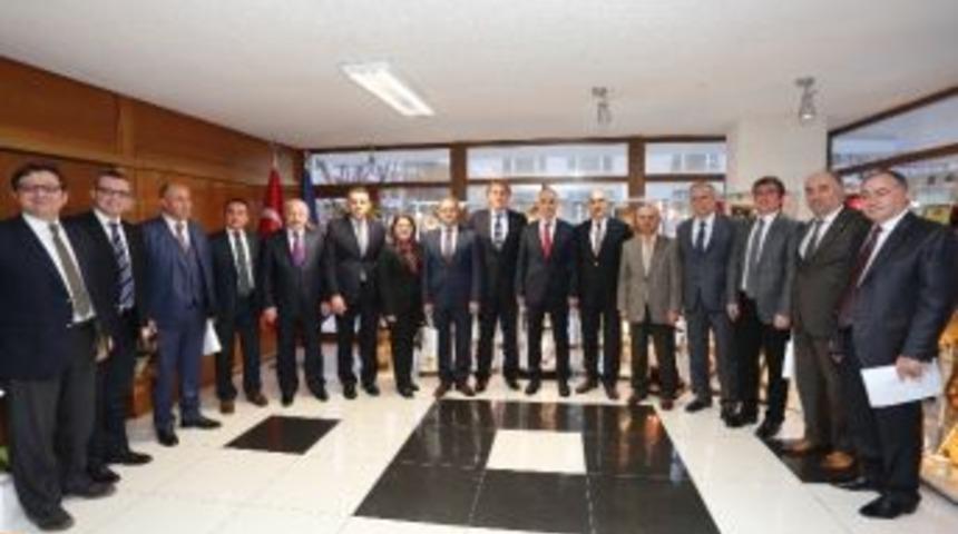 Başkan K&ouml;semusul&rsquo;dan T&uuml;rk-iş Genel Başkanı Ergun Atalay&rsquo;a Ziyaret