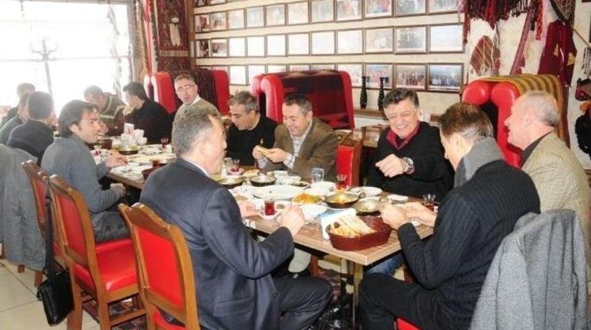 (&ouml;zel Haber) Yılmaz Vural: "ailemize Silah Mı &Ccedil;ekeceğiz?"