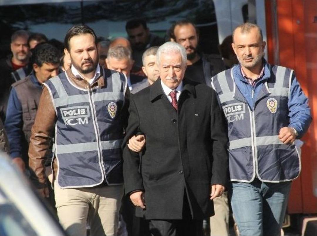 Adana&rsquo;daki Paralel Yapı Operasyonu