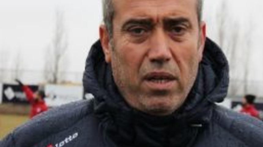 Elazığspor&rsquo;da Teknik Direkt&ouml;r &Ouml;zdeş İstifa Etti