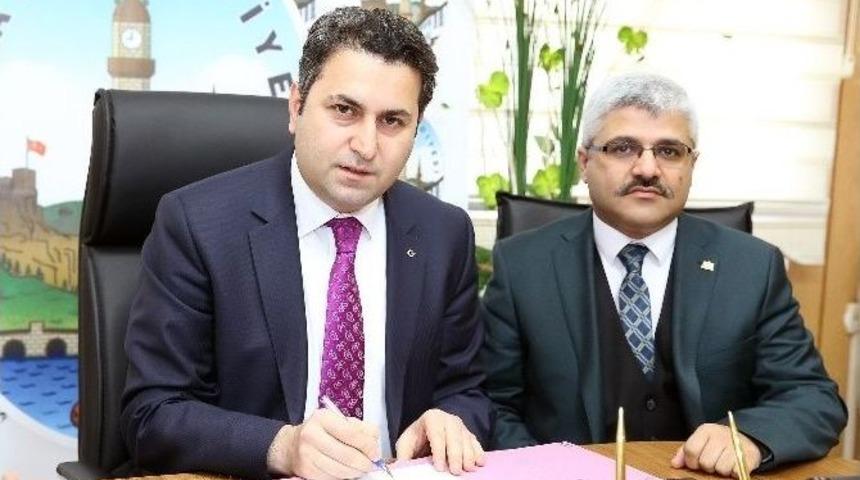 Tokat Belediyesi&rsquo;nde Sosyal Denge S&ouml;zleşmesi İmzalandı