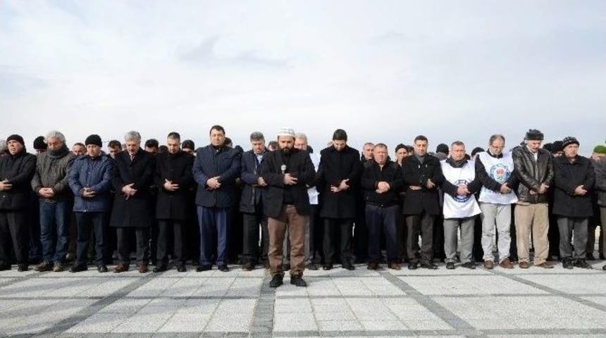 &ldquo;barış İ&ccedil;in Akademisyenler İnsiyatifi&rdquo; Bildirisine Tepki