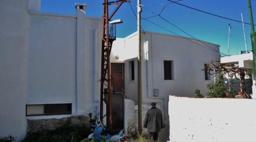 Bodrum&rsquo;da Yamuk Direk D&uuml;zeldi