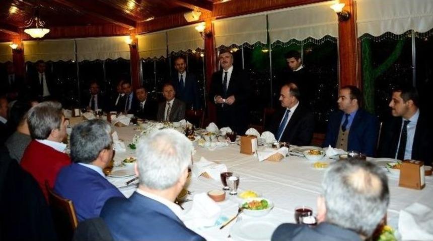 Başkan Aky&uuml;rek: &ldquo;hep Birlikte Daha B&uuml;y&uuml;k Başarılara İmza Atalım&rdquo;