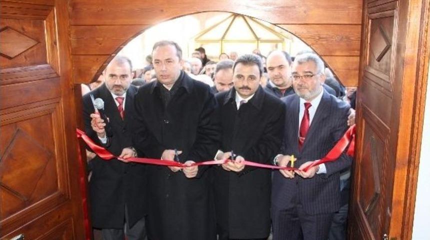 Tarihi Velipaşa Cami Dualarla İbadete Açıldı