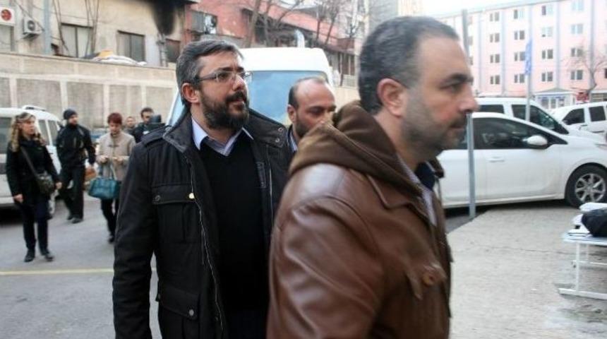 Bursa&rsquo;da G&ouml;zaltına Alınan 3 Akademisyen Adliyeye Sevk Edildi