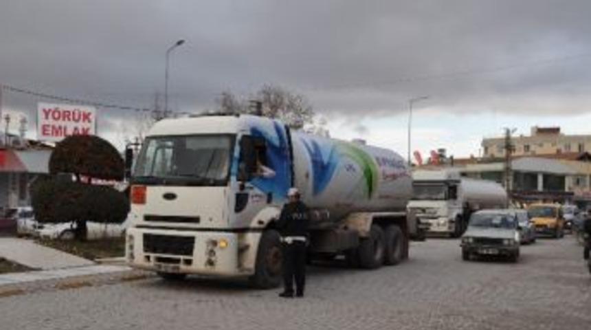 Kamyon Ve Tır Girişine Taviz Yok