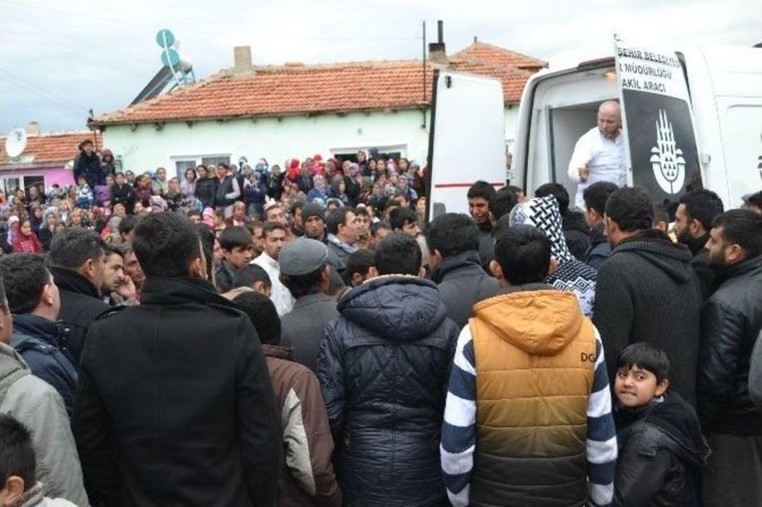 Yanarak &Ouml;len Kardeşler Sevenlerini &Uuml;z&uuml;nt&uuml;ye Boğdu