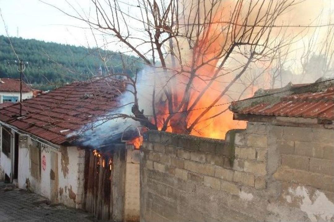 Bilecik&rsquo;te Korkutan Yangın