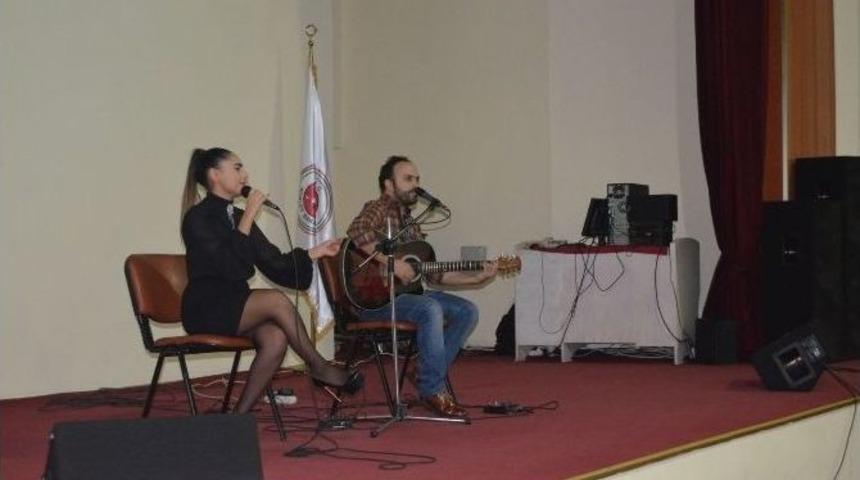 Gen&ccedil;lik Ve Spor Konfederasyonu Bakırk&ouml;y Kadın Kapalı Cezaevinde G&ouml;n&uuml;lleri Fethetti