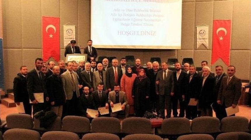 Aile İ&ccedil;i İletişim Rehberliği Eğiticileri Eğitimi Semineri Katılım Belgesi T&ouml;reni D&uuml;zenlendi