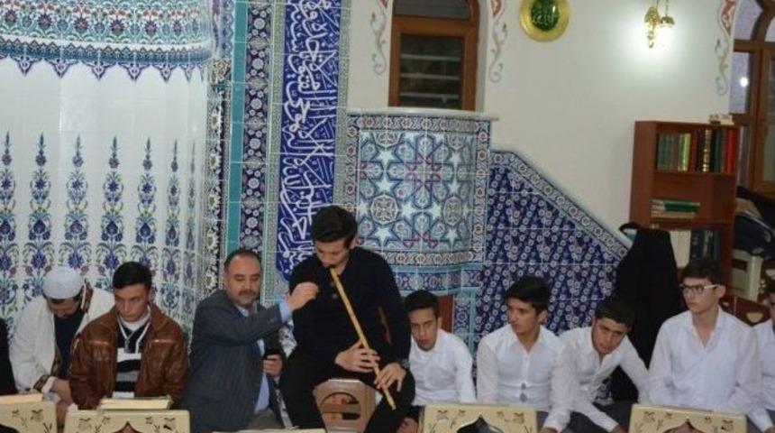 Okul Yaptıran Hayırsever İ&ccedil;in Mevlit Programı Yapıldı