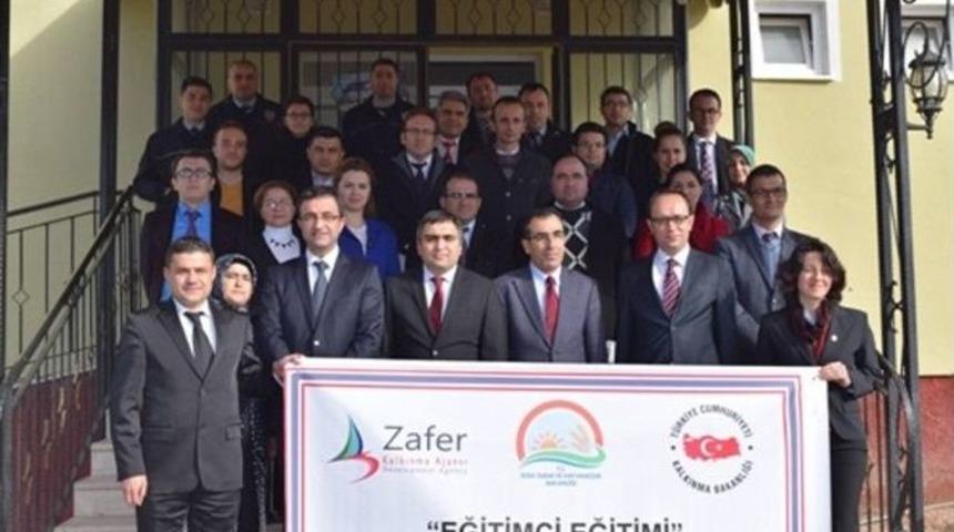 Eğitimci Eğitimi Projesi Başarı İle Tamamlandı