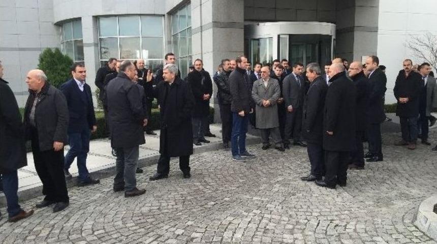 Mhp&rsquo;liler Hastaneye Akın Etti