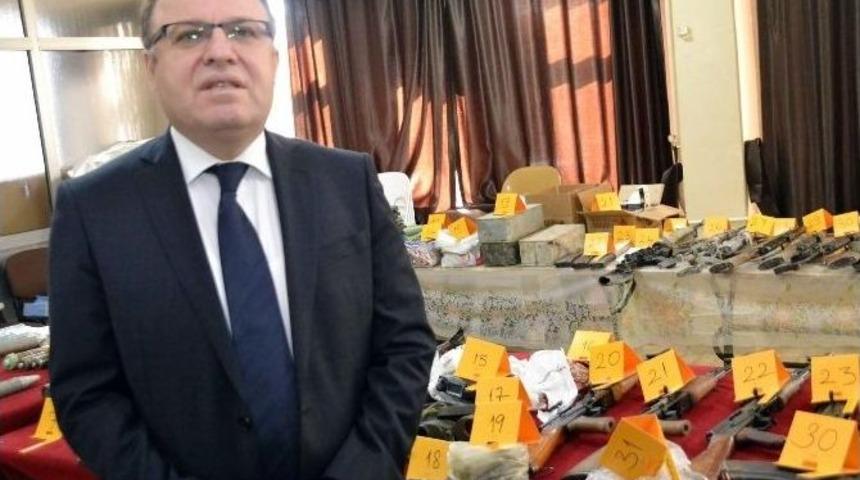 Vatandaşlar Ter&ouml;ristleri Kapı Dışarı Etti