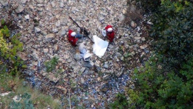 Silifke’de 128 Metre Derinliğindeki Cehennem Obruğu Temizlendi