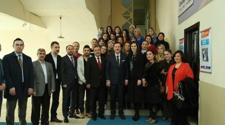 Karaaslan Ve Tok Kursiyer Bayanlarla Buluştu