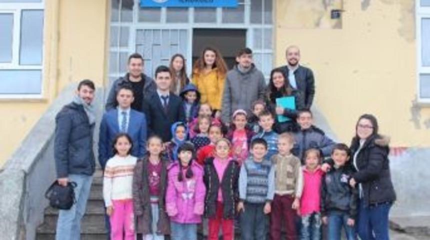 &Uuml;niversite &Ouml;ğrencilerinden Anlamlı Proje