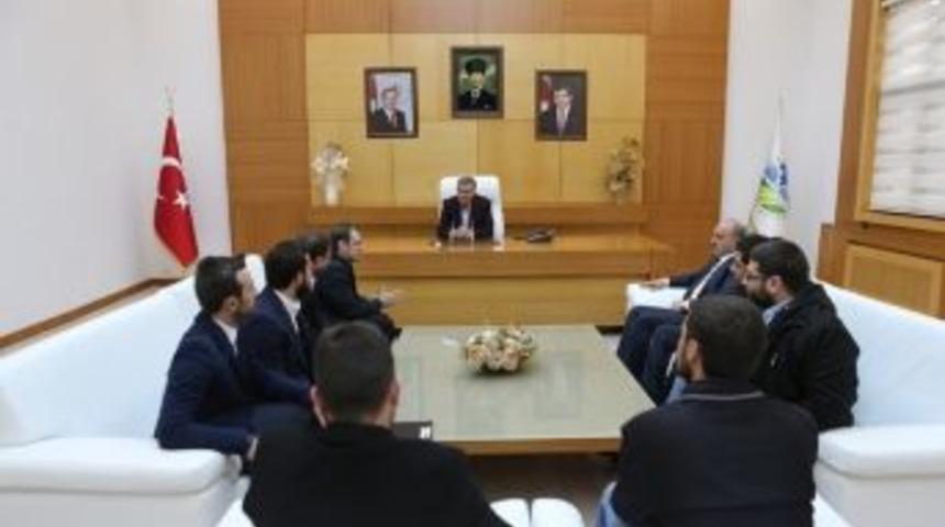 Ak Partili Ecertaş&rsquo;tan Başkan To&ccedil;oğlu&rsquo;na Ziyaret