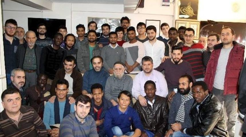 Hakka Hizmet Vakfı&rsquo;ndan Misafir &Ouml;ğrencilere Kahvaltı