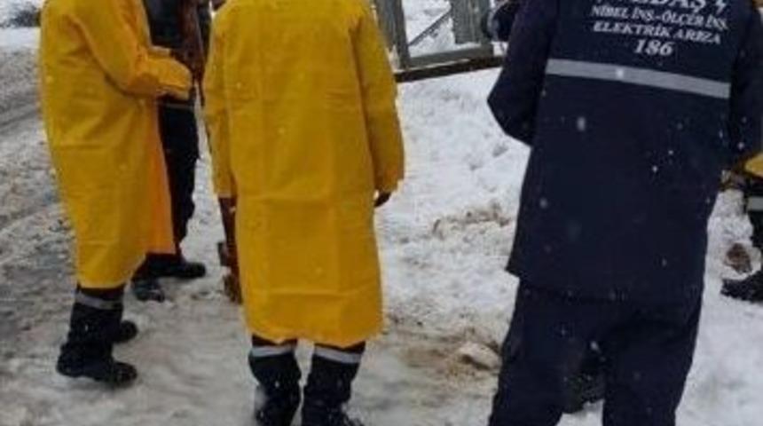 Vedaş Ekibin&rsquo;den Hummalı &Ccedil;alışma