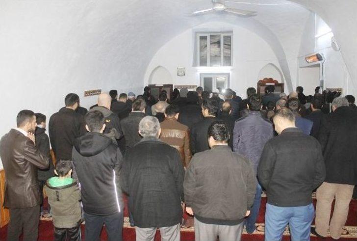 Mardinli Gençler Sabah Namazında Buluştu G5