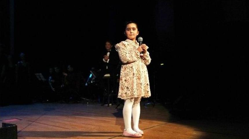 Nazım Hikmet 114. Doğum G&uuml;n&uuml;nde Anıldı