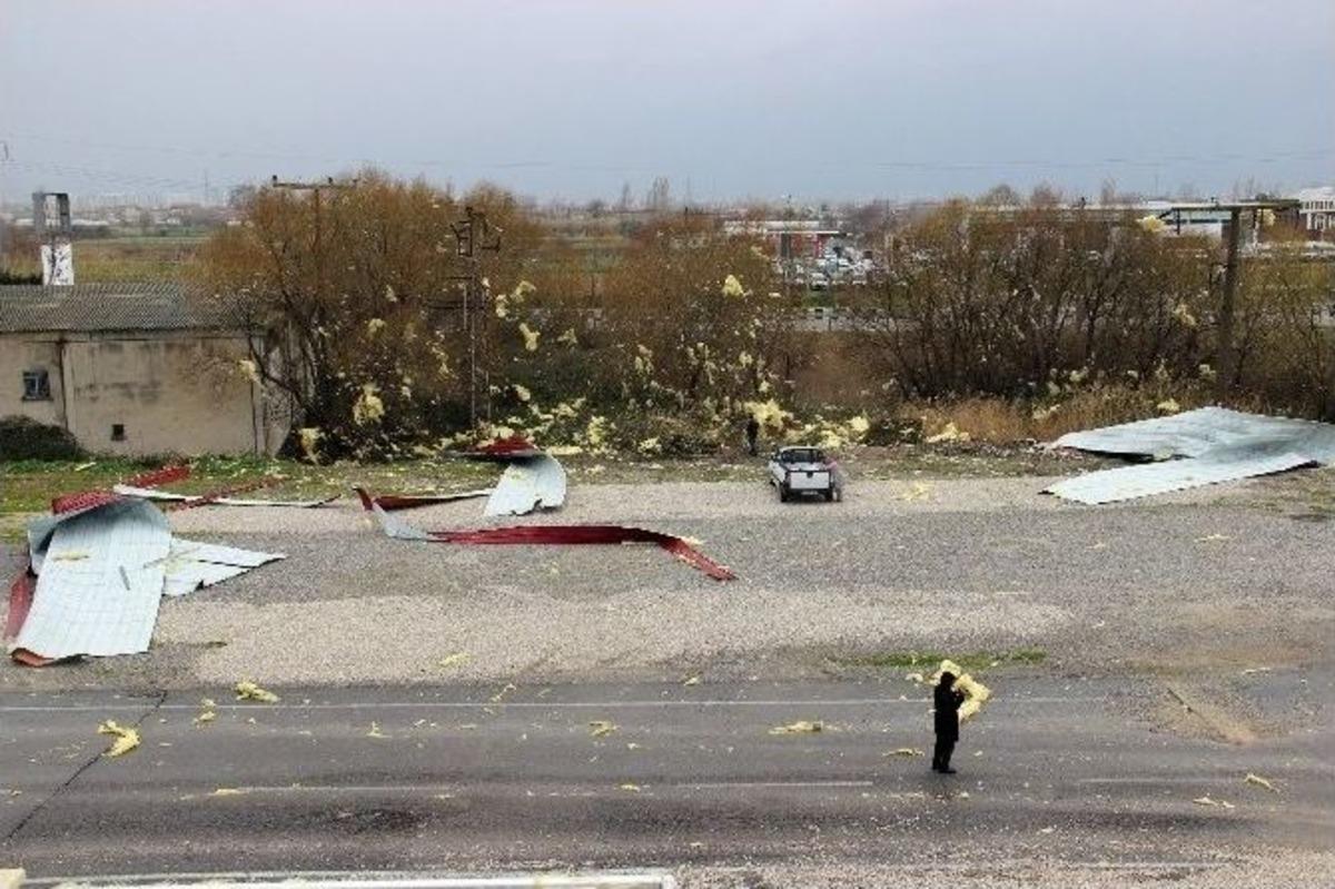 (&ouml;zel) Lodos &Ccedil;atıları U&ccedil;urdu