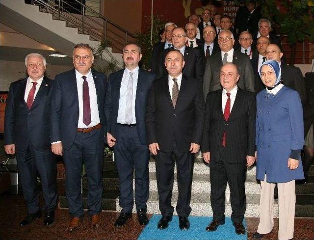 Dışişleri Bakanı Çavuşoğlu, Gaziantep Üniversitesi’ne Hayran Kaldı