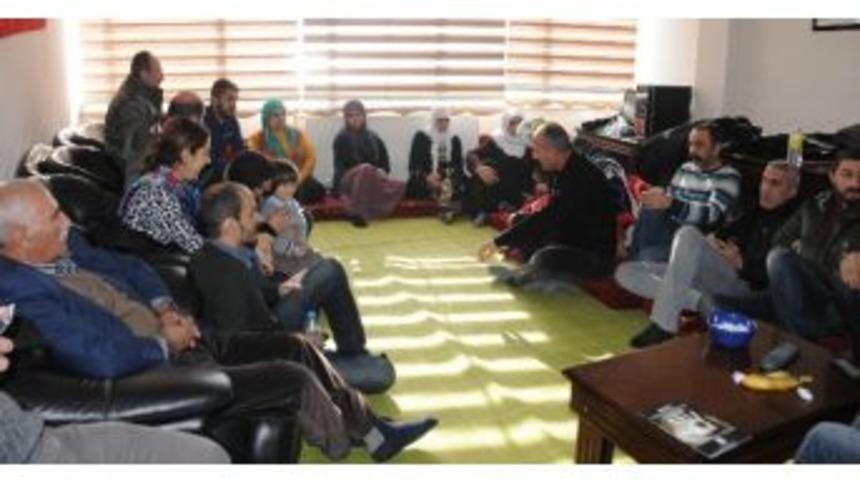 Hakk&acirc;ri&rsquo;de Oturma Eylemi Sona Erdi