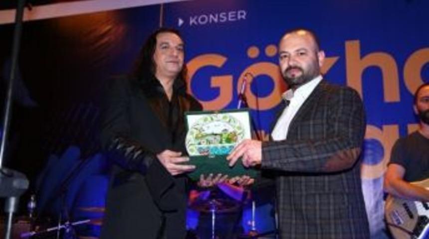 G&ouml;khan Kırdar&rsquo;dan Unutulmaz Konser