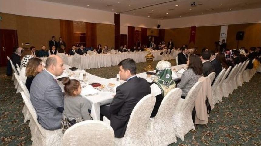 İdareciler G&uuml;n&uuml; Kutlandı