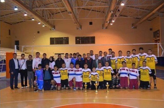 Bölgesel Voleybol Grup Maçları Sona Erdi