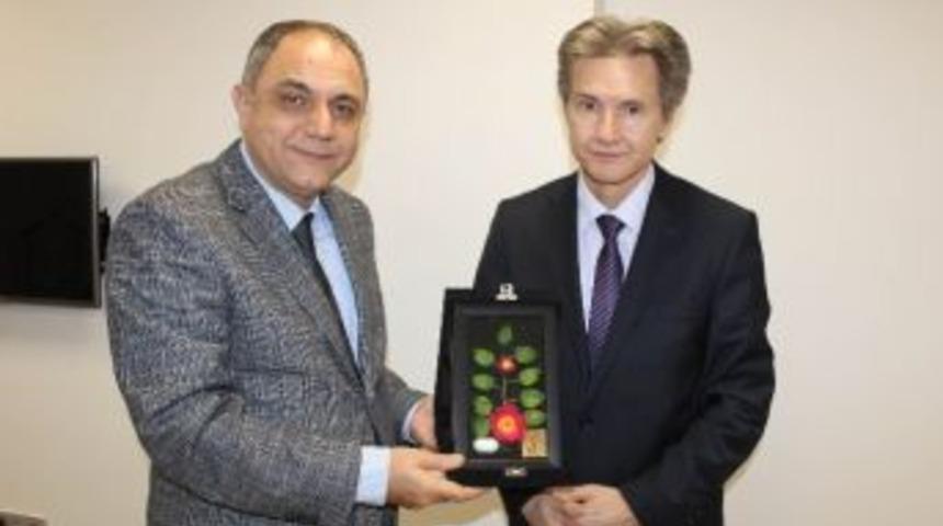 Romanya B&uuml;y&uuml;kel&ccedil;isi Onofeei, Expo 2016&rsquo;yı Ziyaret Etti