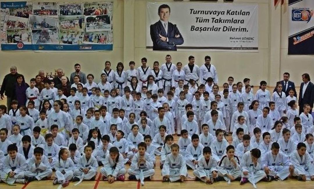 Tekvandocular Kuşak Sınavında Ter D&ouml;kt&uuml;