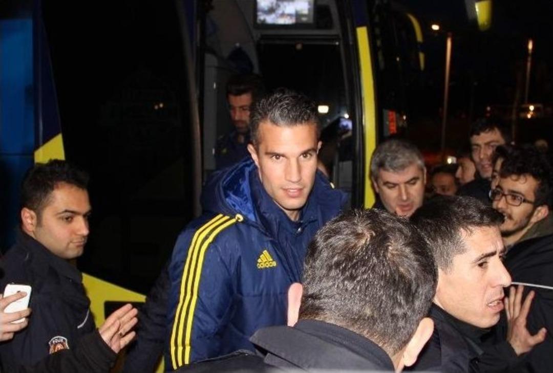 Fenerbah&ccedil;eli Taraftarlardan Selfie &Ccedil;ılgınlığı