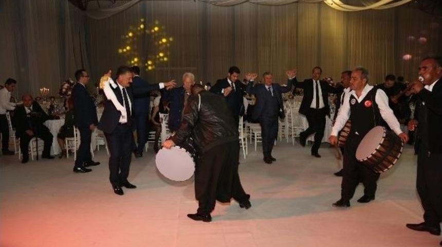 Başkan Tuna&rsquo;nın Mutlu G&uuml;n&uuml;