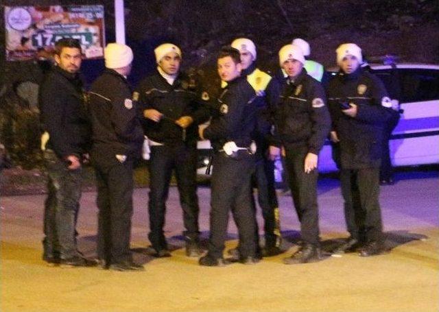 Polise Bıçaklı Saldırı