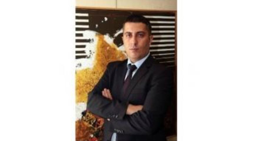 Atat&uuml;rk &Uuml;niversitesi Tarih B&ouml;l&uuml;m&uuml; &Ouml;ğretim &Uuml;yesi Dr. Savaş Eğilmez: