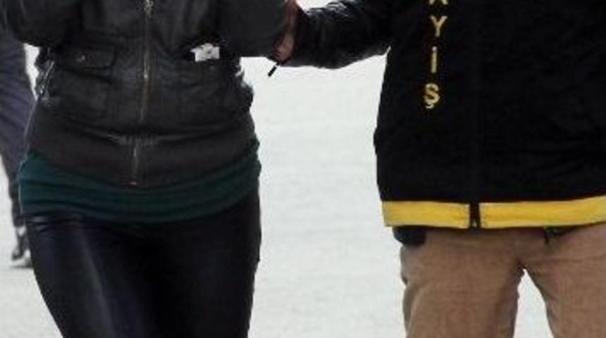 Fuhuş Yaptırırken Yakalanınca "eğleniyoruz" Dedi